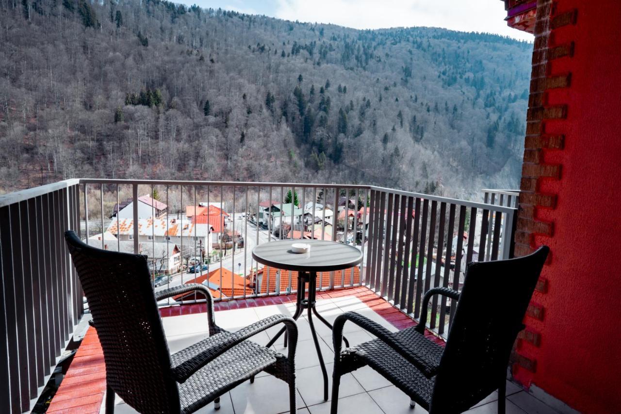 Elite Apartments Sinaia Exteriör bild